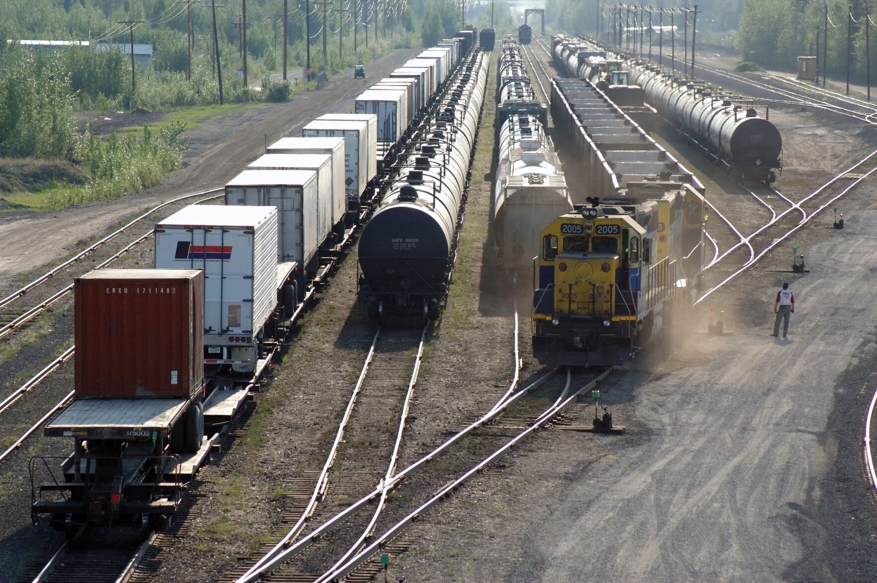 rail yard.jpg